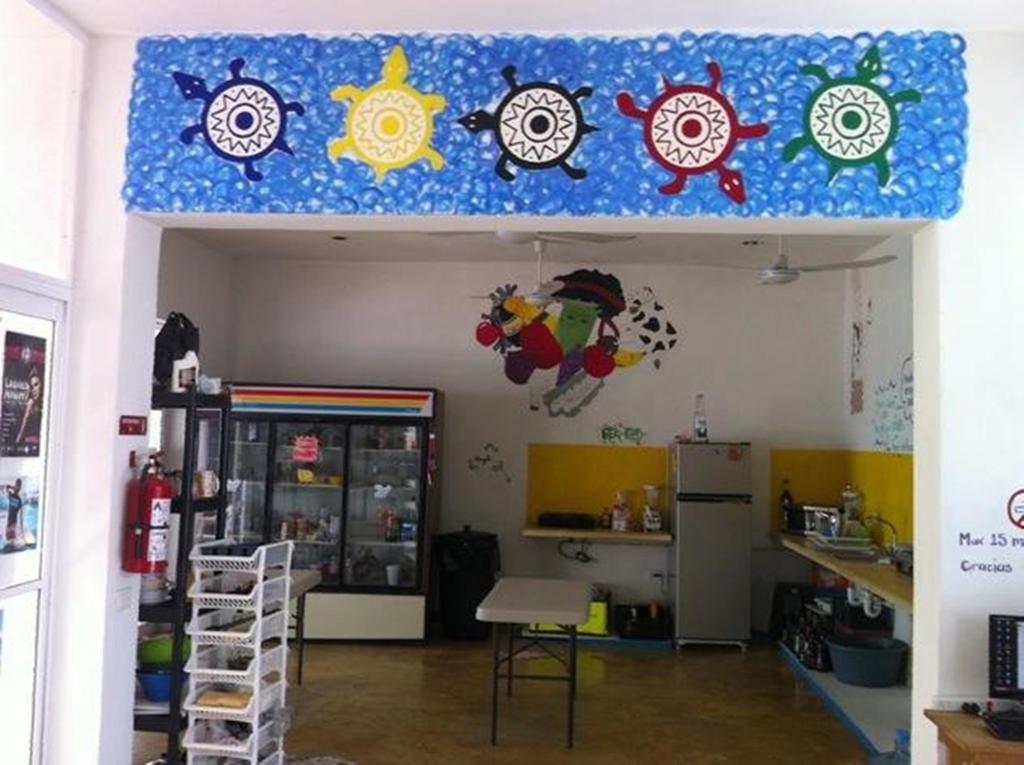 Hostal Vive La Vida Playa del Carmen Exterior photo